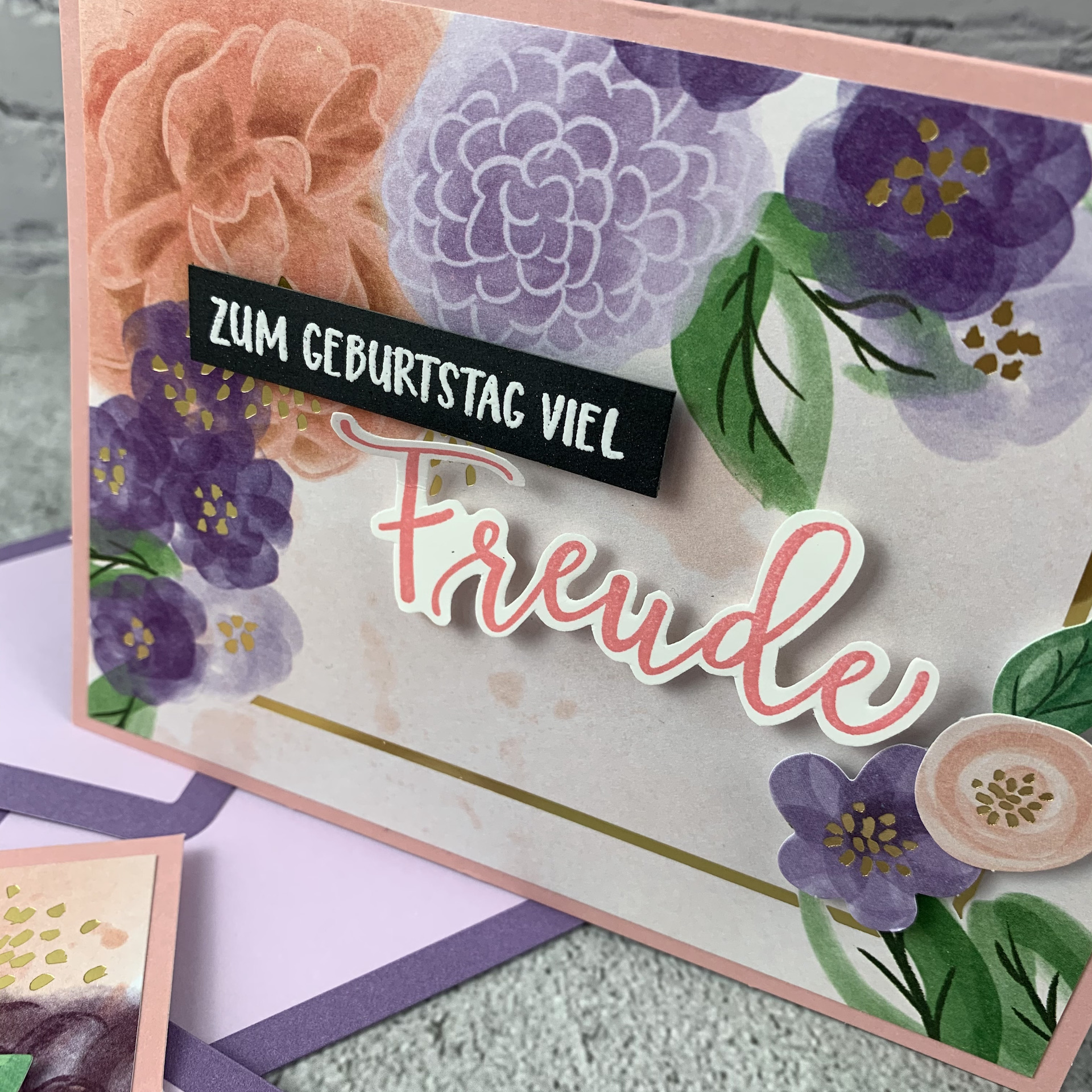 Blumen voller Freude Traumblten 2.jpeg